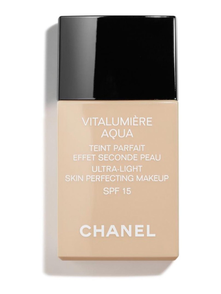 Chanel Vitalumiere Aqua Skin Perfecting Makeup # 30 Beige